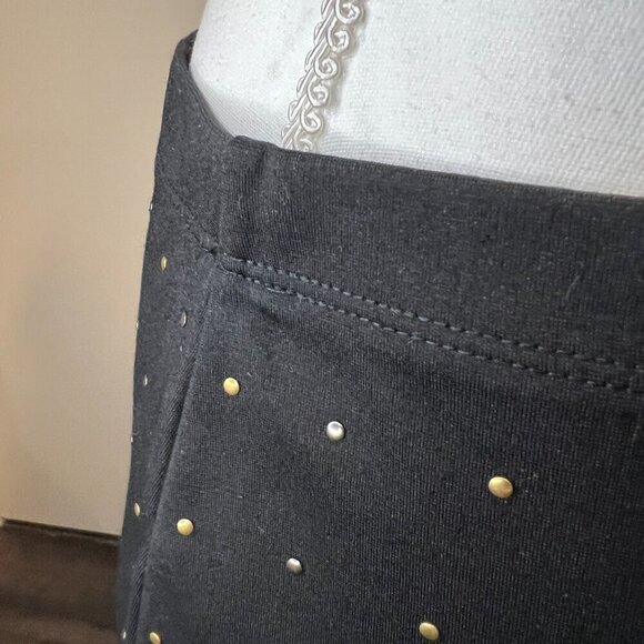 Carmen Marc Valvo Black Studded Knit Pencil Skirt, Size Medium - Picture 5 of 15